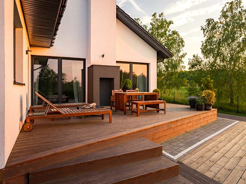 Holzboden für Terrasse in Innsbruck